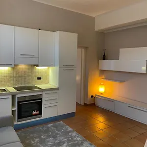  Appartamento Cozzi Italia