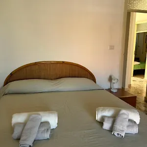 Casa vacanze Casa Degli Aranci -, Montagnareale